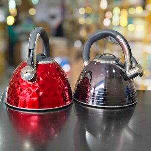 Edenberg Whistling Kettle - Timeless Enamel Design, Suitable for All Cookers Including Induction